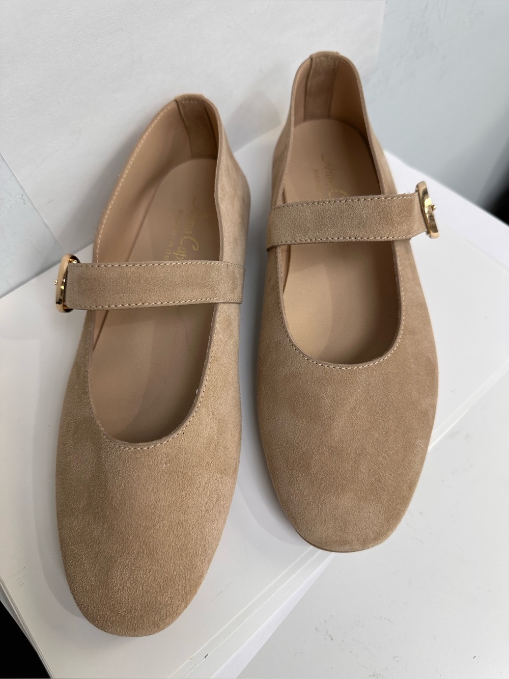 Anna Capri made in Italy Taupe Suede Mary Jane Flats with Gold Buckle